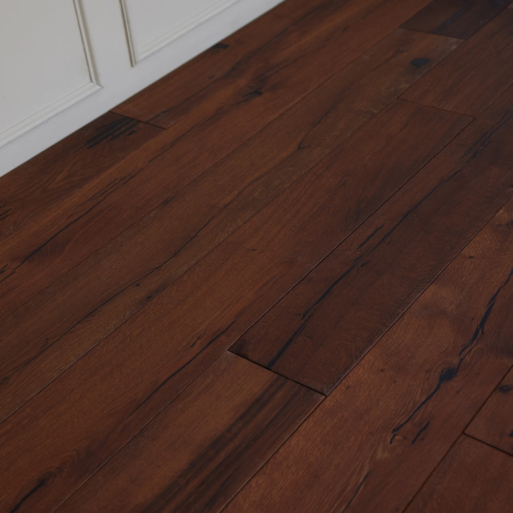 Natura Reclaimed Solid Oak Flooring 180/18mm