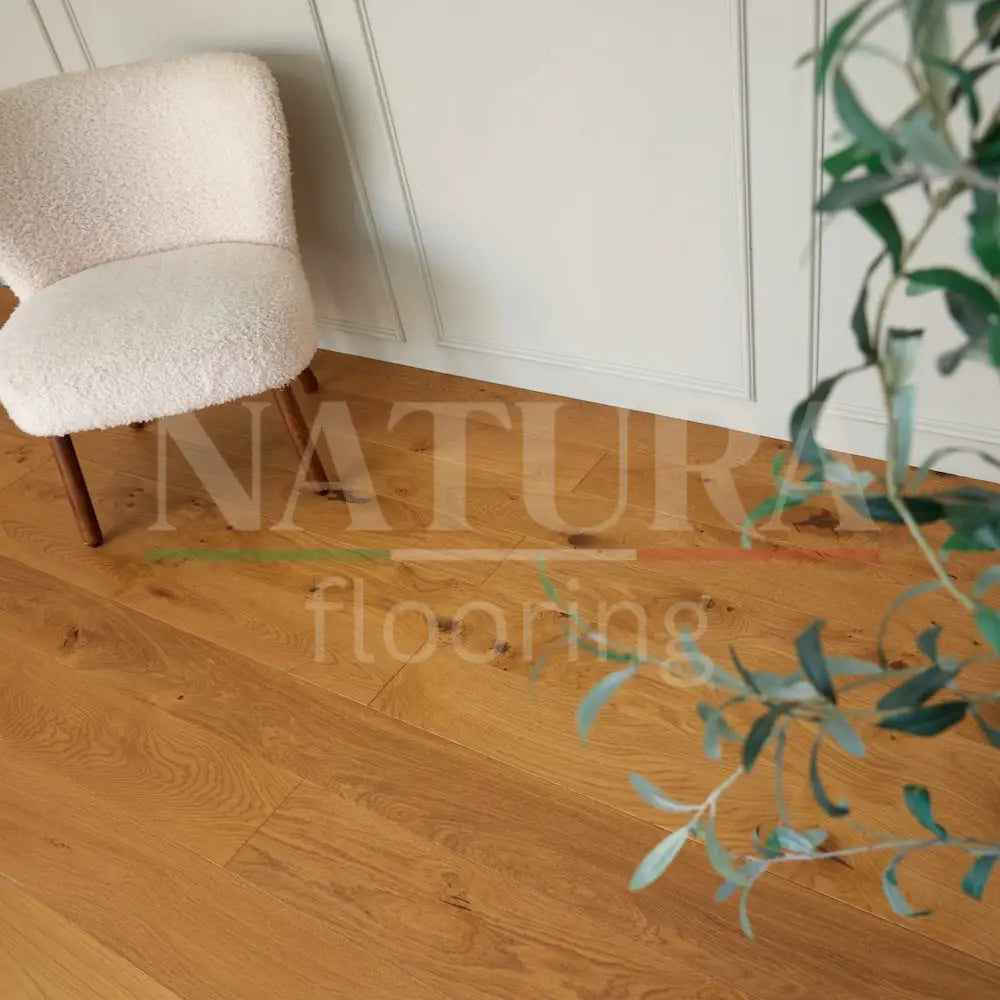 Natura Golden Oak Engineered Wood Flooring 13/3mm