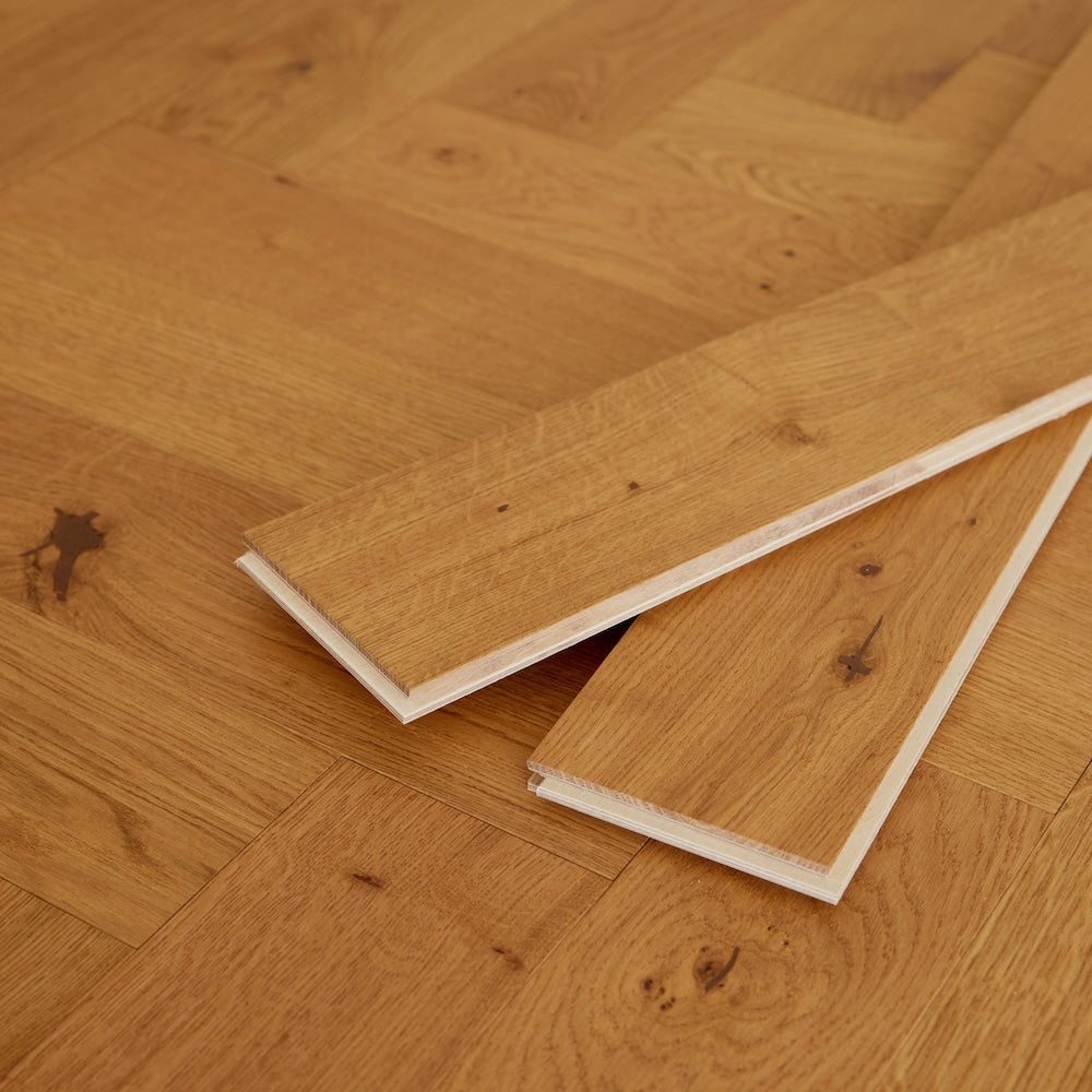 Natura Herringbone Golden Oak Engineered Wood Flooring 15/4mm