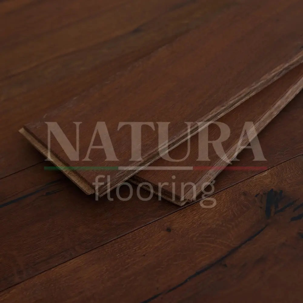 Natura Reclaimed Solid Oak Flooring 140/18mm