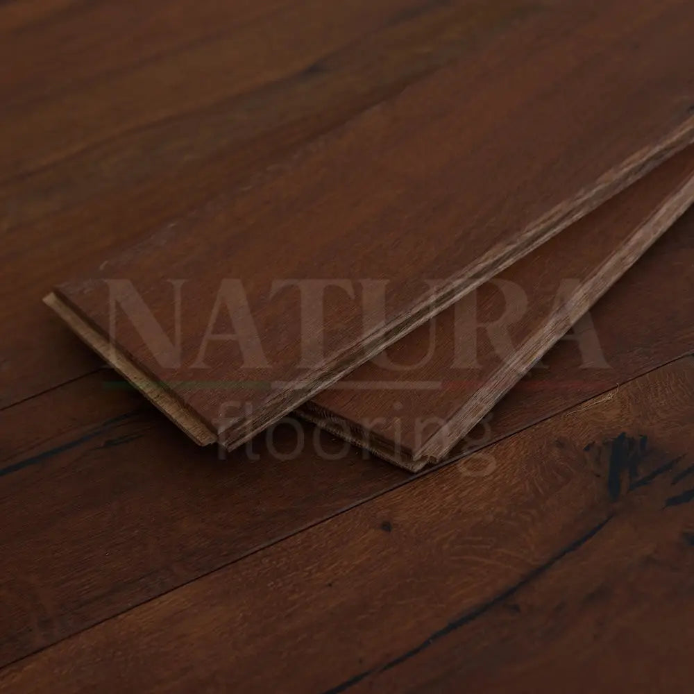 Natura Reclaimed Solid Oak Flooring 140/18mm