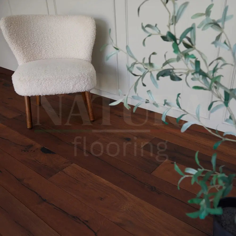 Natura Reclaimed Solid Oak Flooring 180/18mm