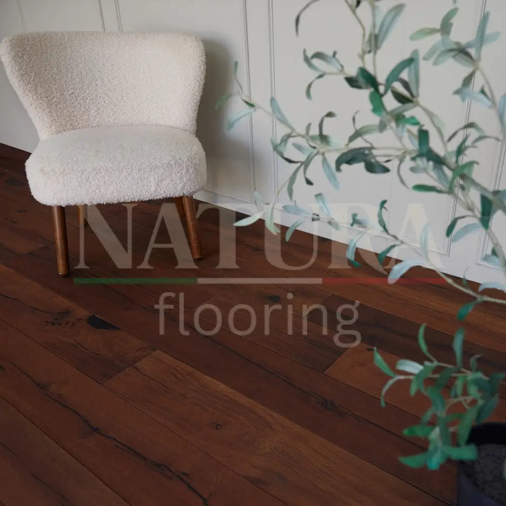 Natura Reclaimed Solid Oak Flooring 180/18mm
